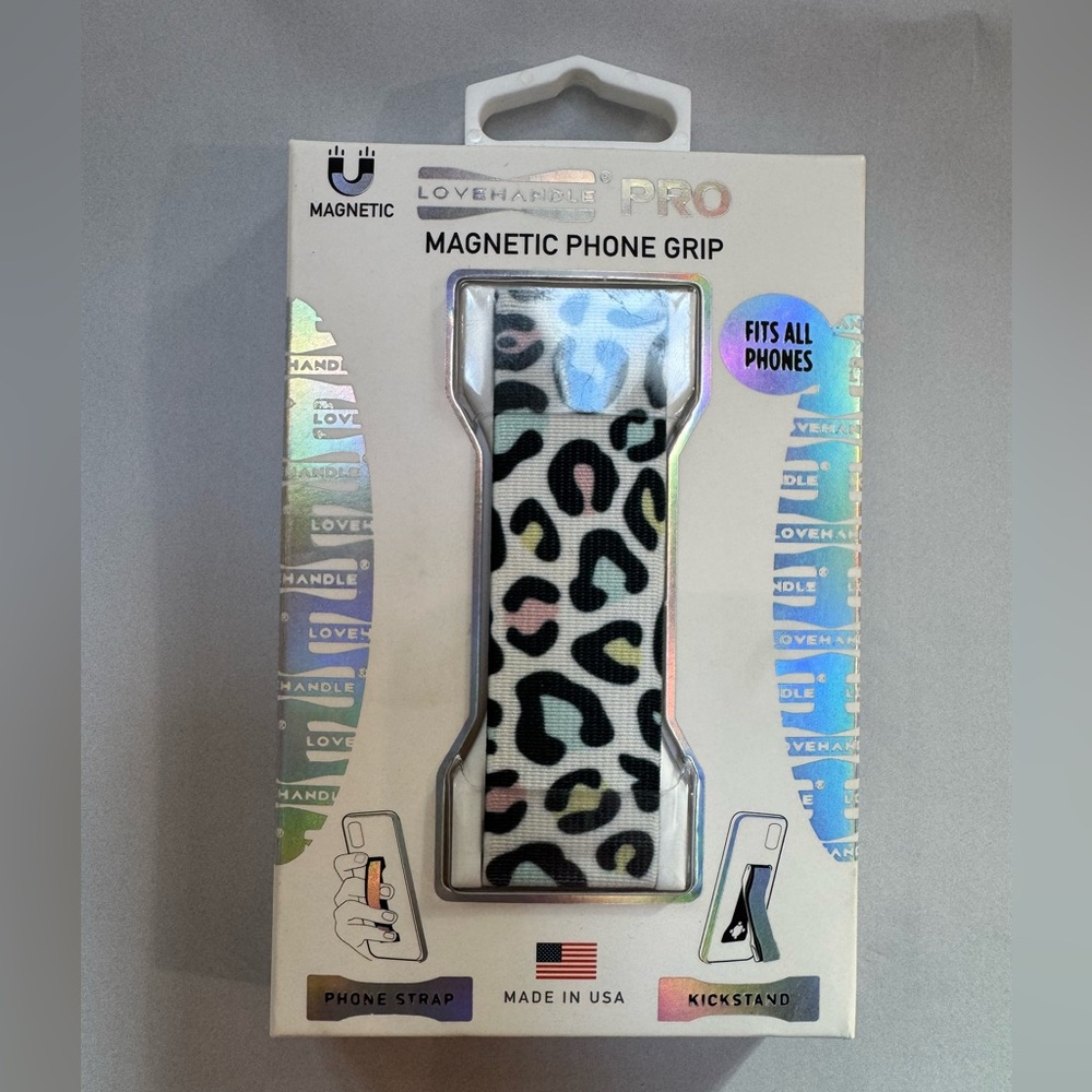 NEW Love Handle PRO Magnetic Phone Grip Pastel Leopard